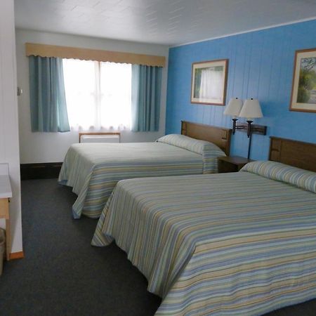 Cedars Motel Ironwood Esterno foto
