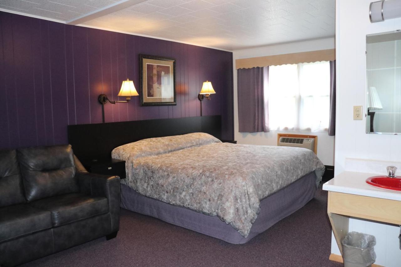 Cedars Motel Ironwood Esterno foto