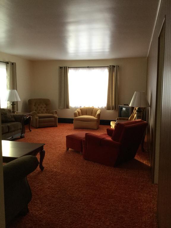 Cedars Motel Ironwood Esterno foto