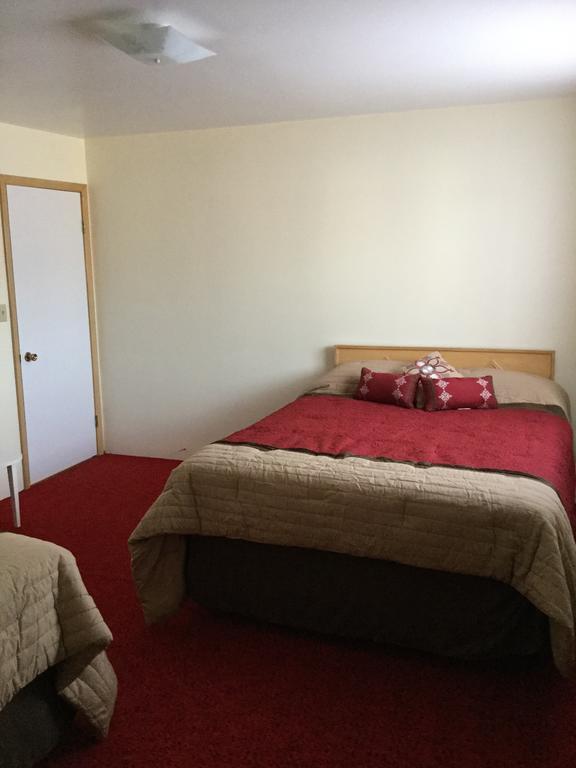 Cedars Motel Ironwood Esterno foto