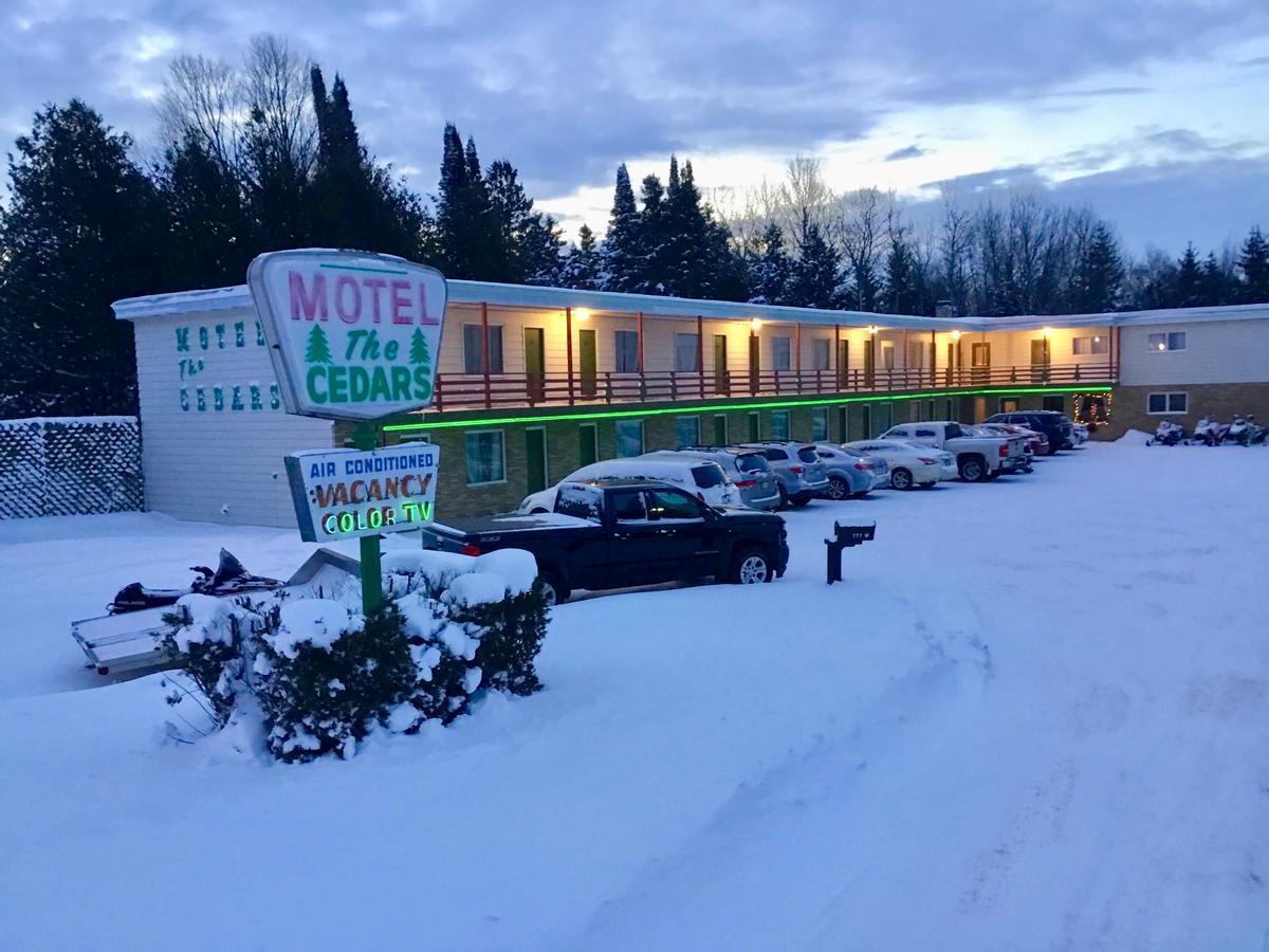 Cedars Motel Ironwood Esterno foto