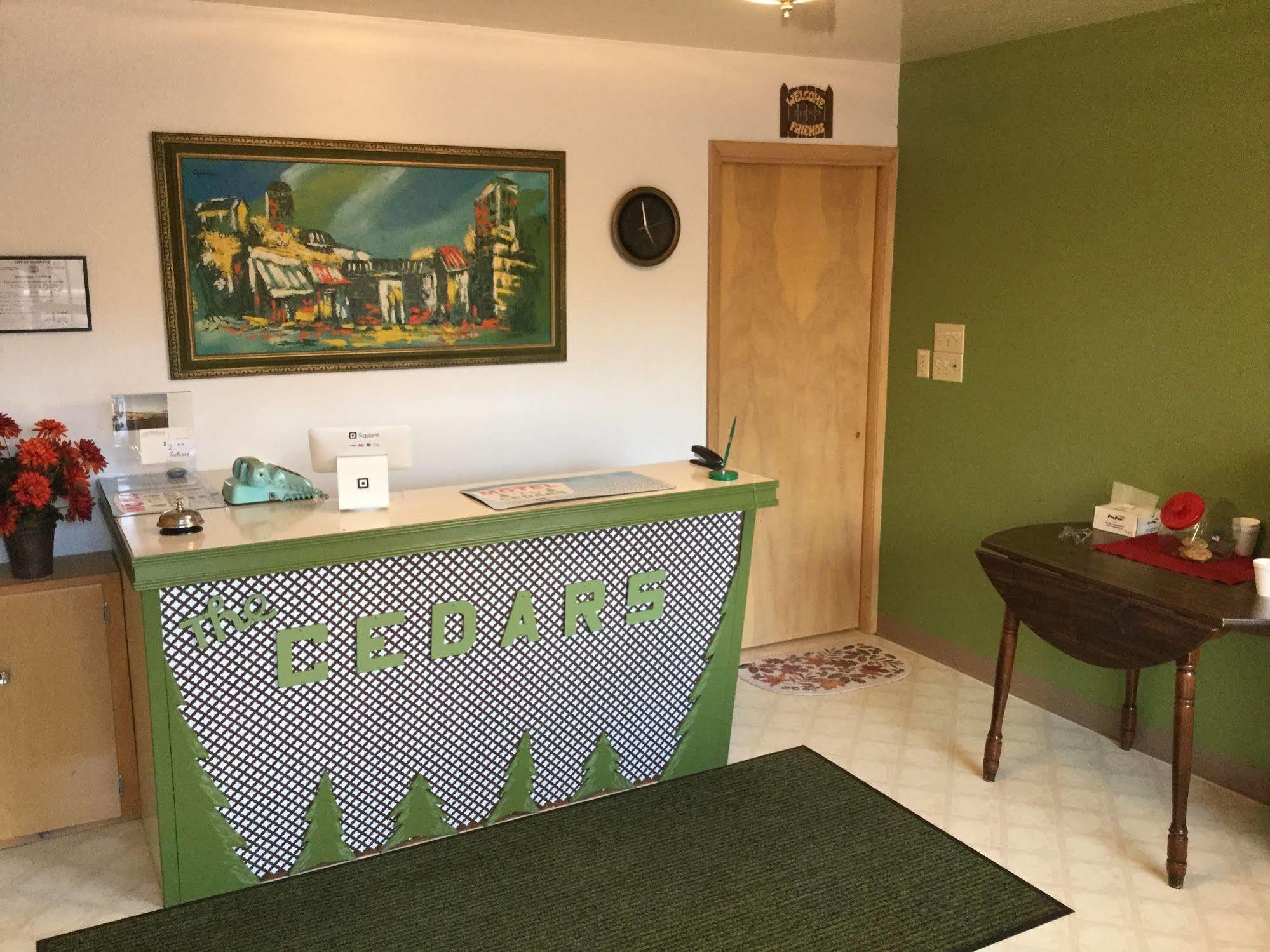 Cedars Motel Ironwood Esterno foto