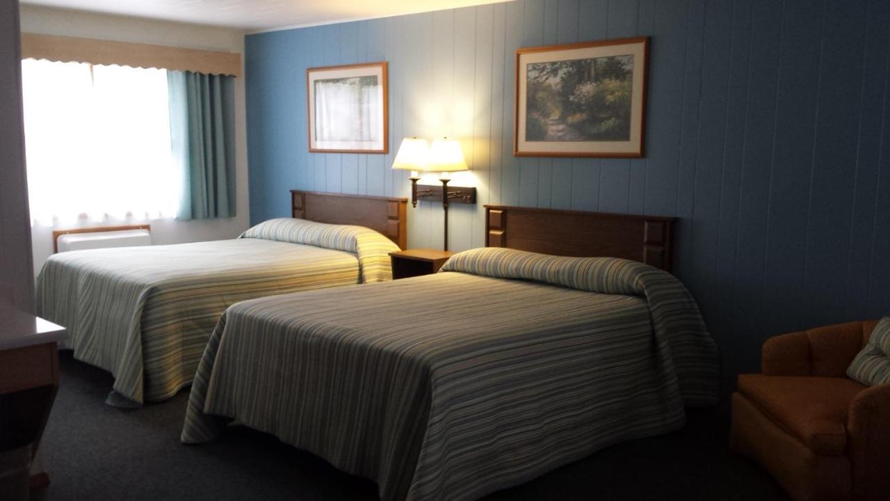 Cedars Motel Ironwood Esterno foto